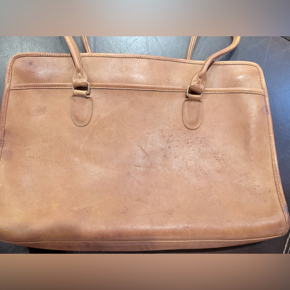 Vintage Coach British Tan Leather Tote - Picture 7 of 14